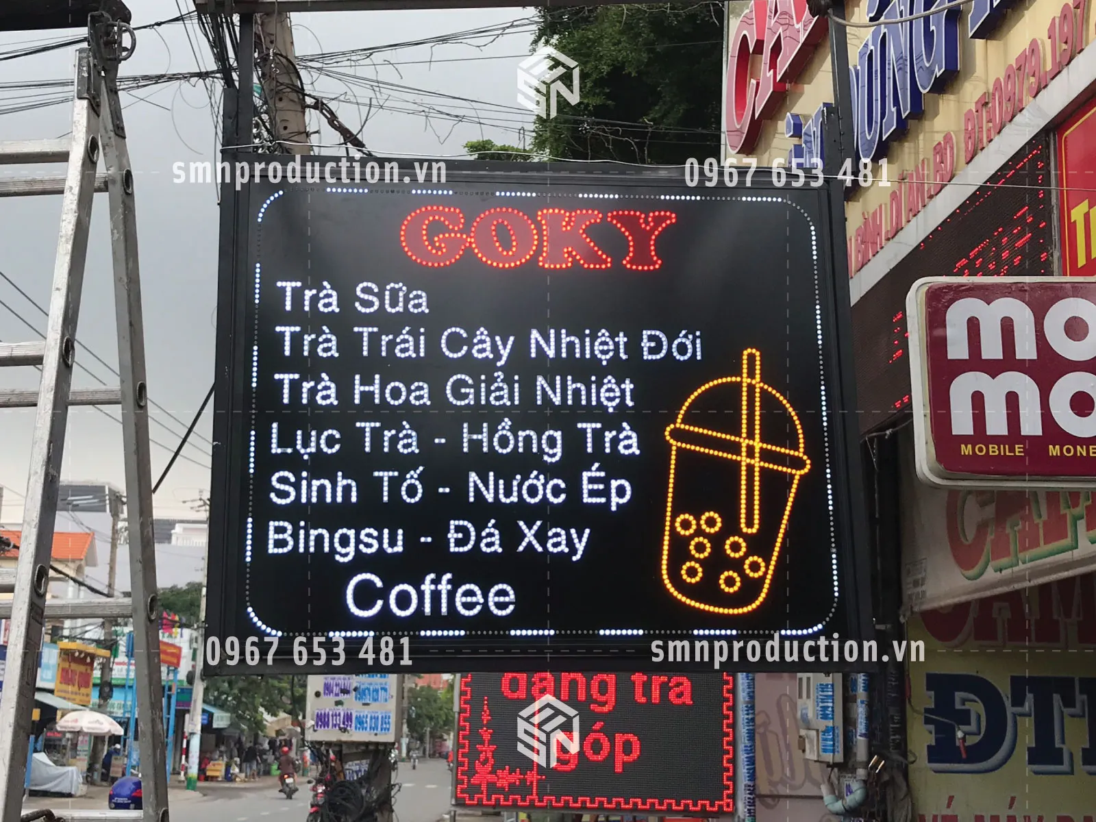 hộp đèn quảng cáo