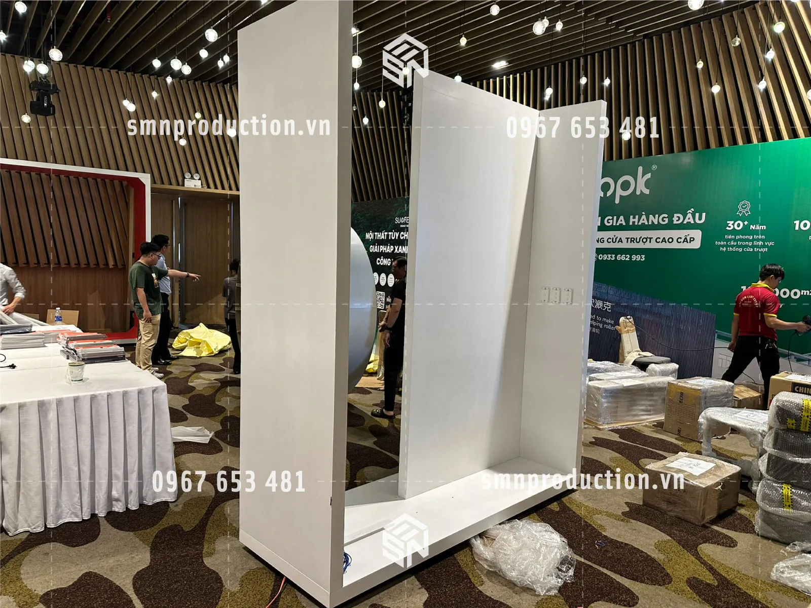 thi công booth quảng cáo