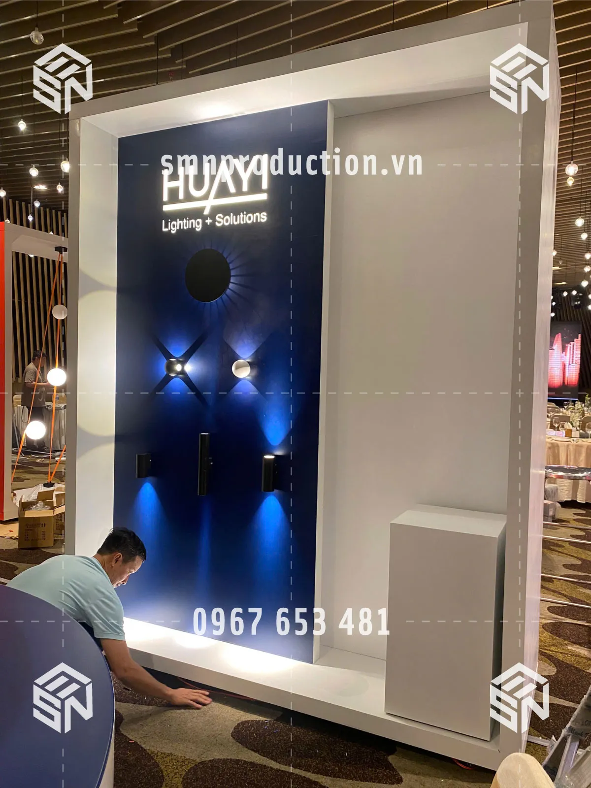 thi công booth quảng cáo