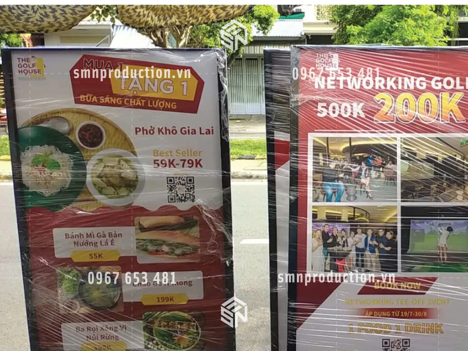 standee ngoài trời